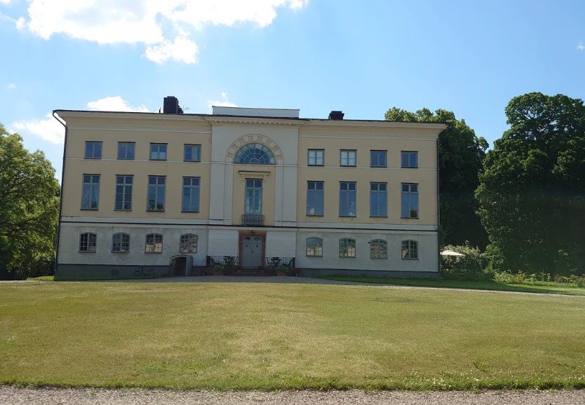 Ulvåsa Slott, Sweden